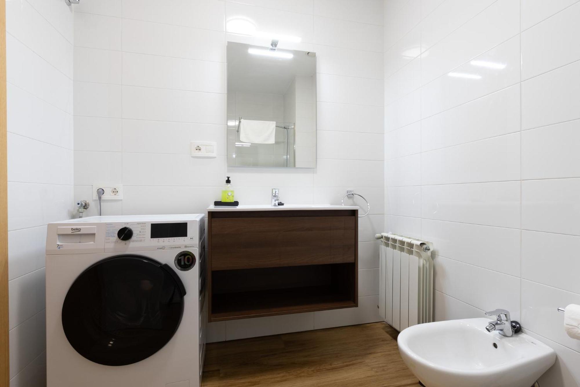 Insidehome Ciudad De Avilés Екстериор снимка
